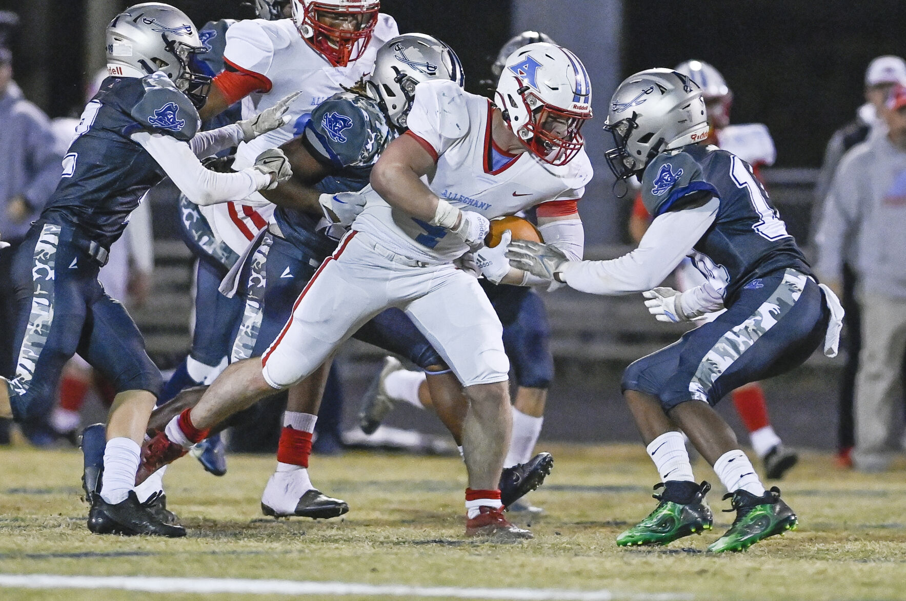 111022-lna-sports-appomattox ftb p2